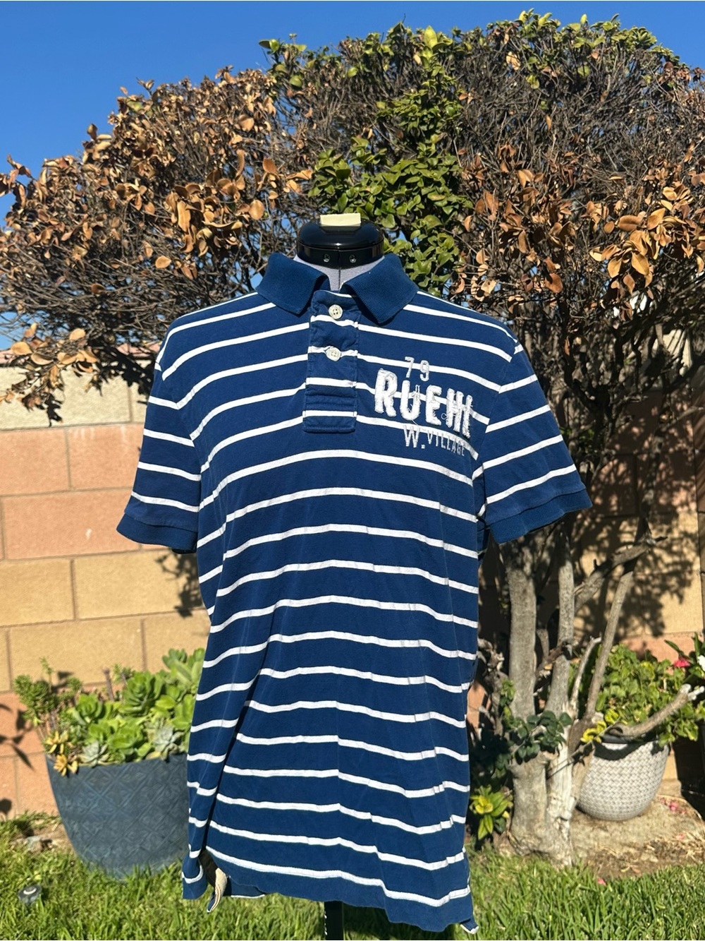 Vintage Ruehl No.925 Navy & White Striped Polo Size Large with Embroidery